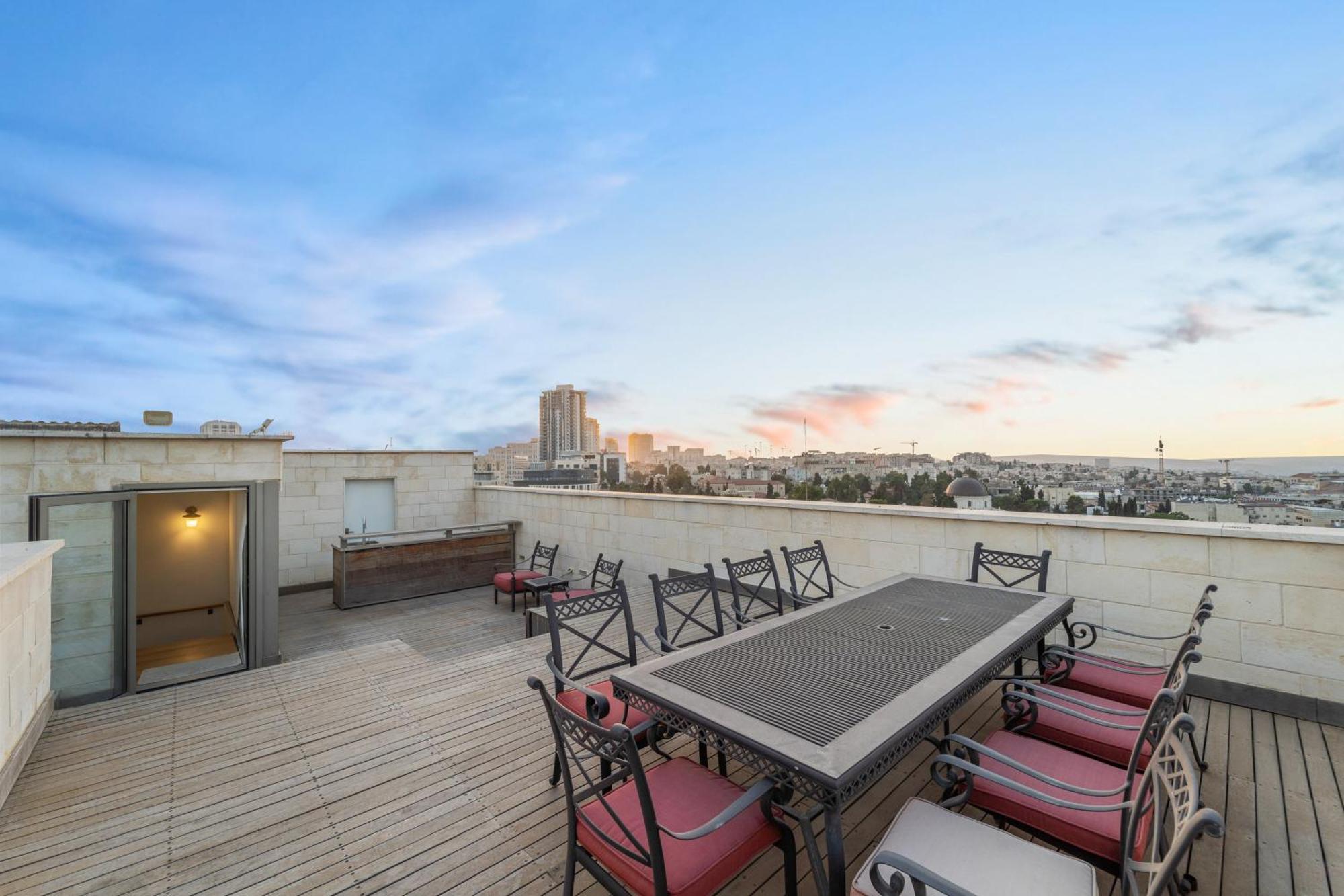 ירושלים Isrentals Haneviim - Aparthotel In City Center מראה חיצוני תמונה