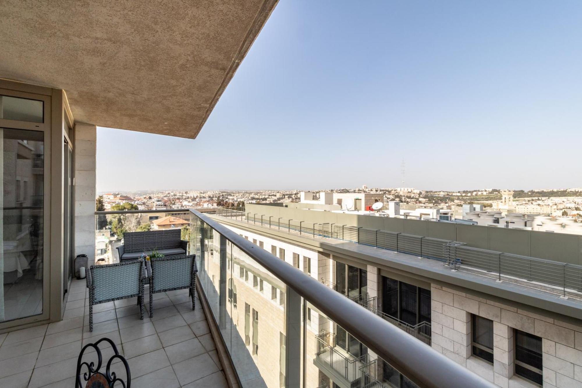 ירושלים Isrentals Haneviim - Aparthotel In City Center מראה חיצוני תמונה
